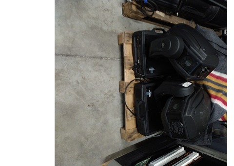 ROBE AT250 FRESNEL COLORWASH