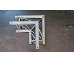Structure aluminium triangle Raccord L 4 pièces