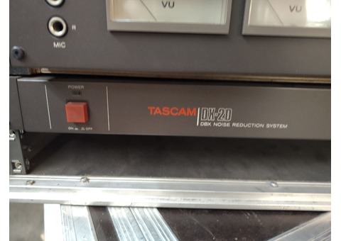 TASCAM 32 tape recorder