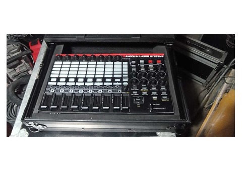 Vend un controle AKAY ACP402 pour laser