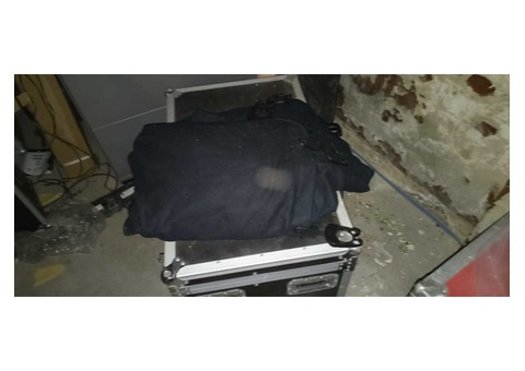 Lot de pendrillon flightcase