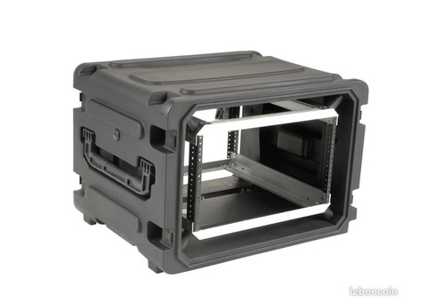 Flight case 6U SKB RSeries Shockrack à roulettes
