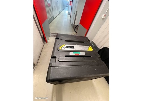 Flight case 6U SKB RSeries Shockrack à roulettes