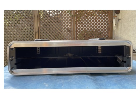 FLIGHT CASE SKB